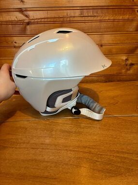 Anon Pearl White Ski/Snowboard Helmet